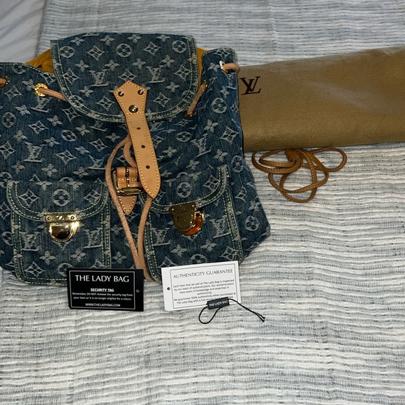 LIKE NEW VINTAGE LOUIS VUITTON SAC A DOS - Picture 8 of 8